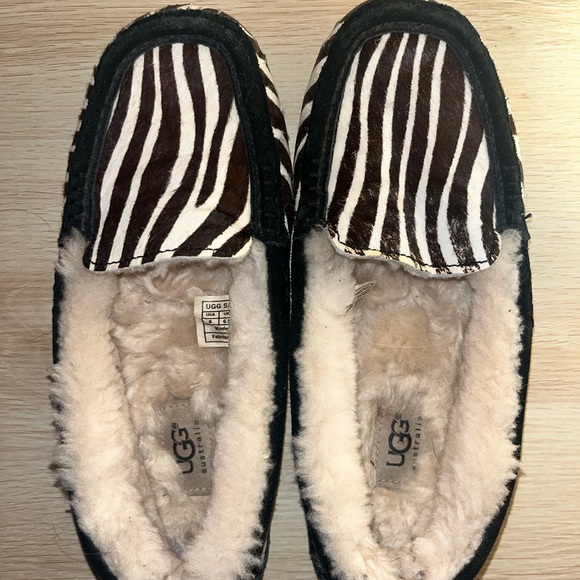 UGG Shoes - UGG Australia Authentic Black and White Zebra Pattern Slippers